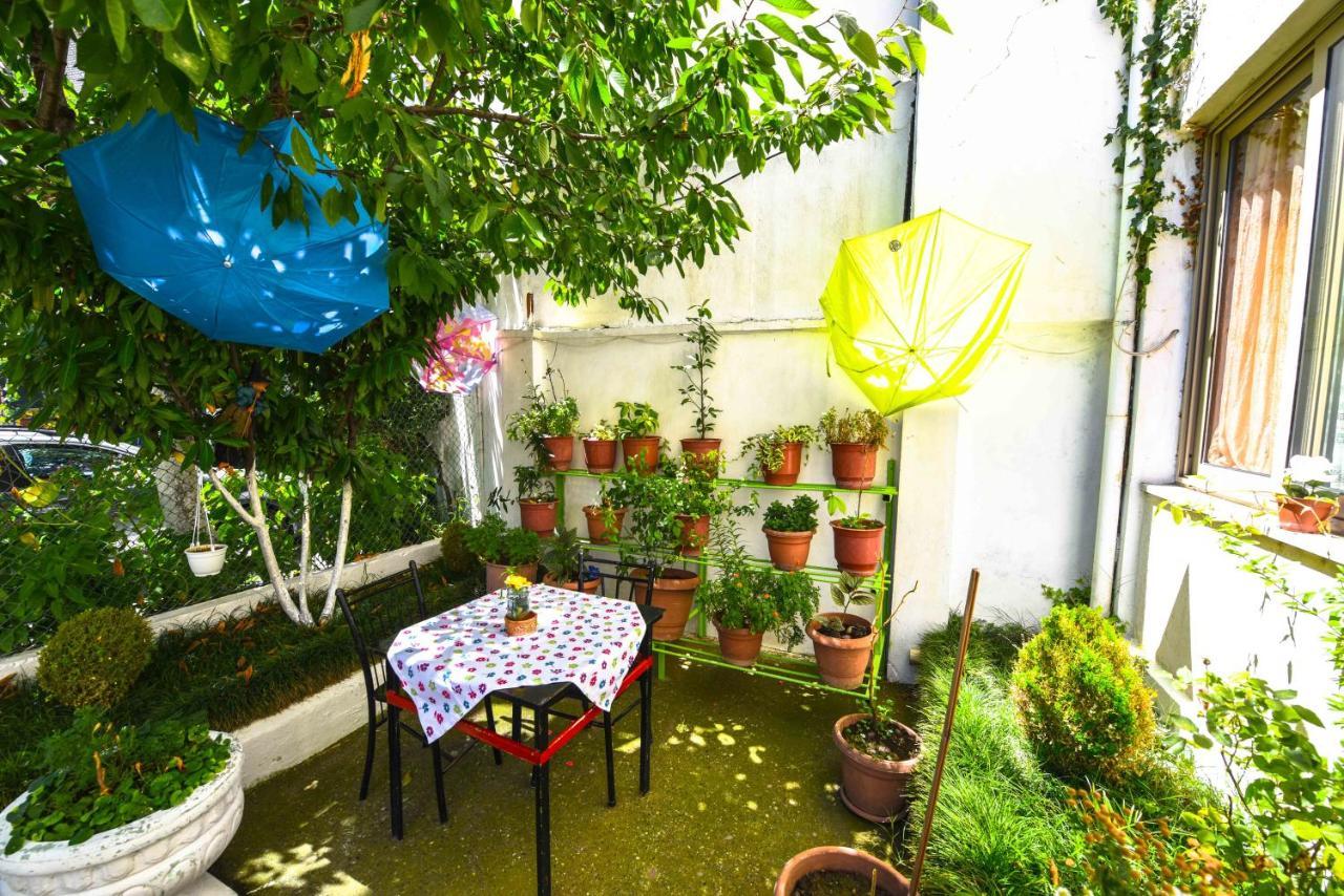 Lovely Apartment W/ Ac + Bath. + Kitchen + Parking And Garden Shkodër Eksteriør billede